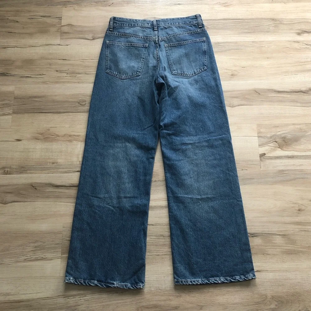 Zara Blue Flare & Wide Leg Denim Jeans Size 4 Cropped Fit Ankle - Picture 10 of 11